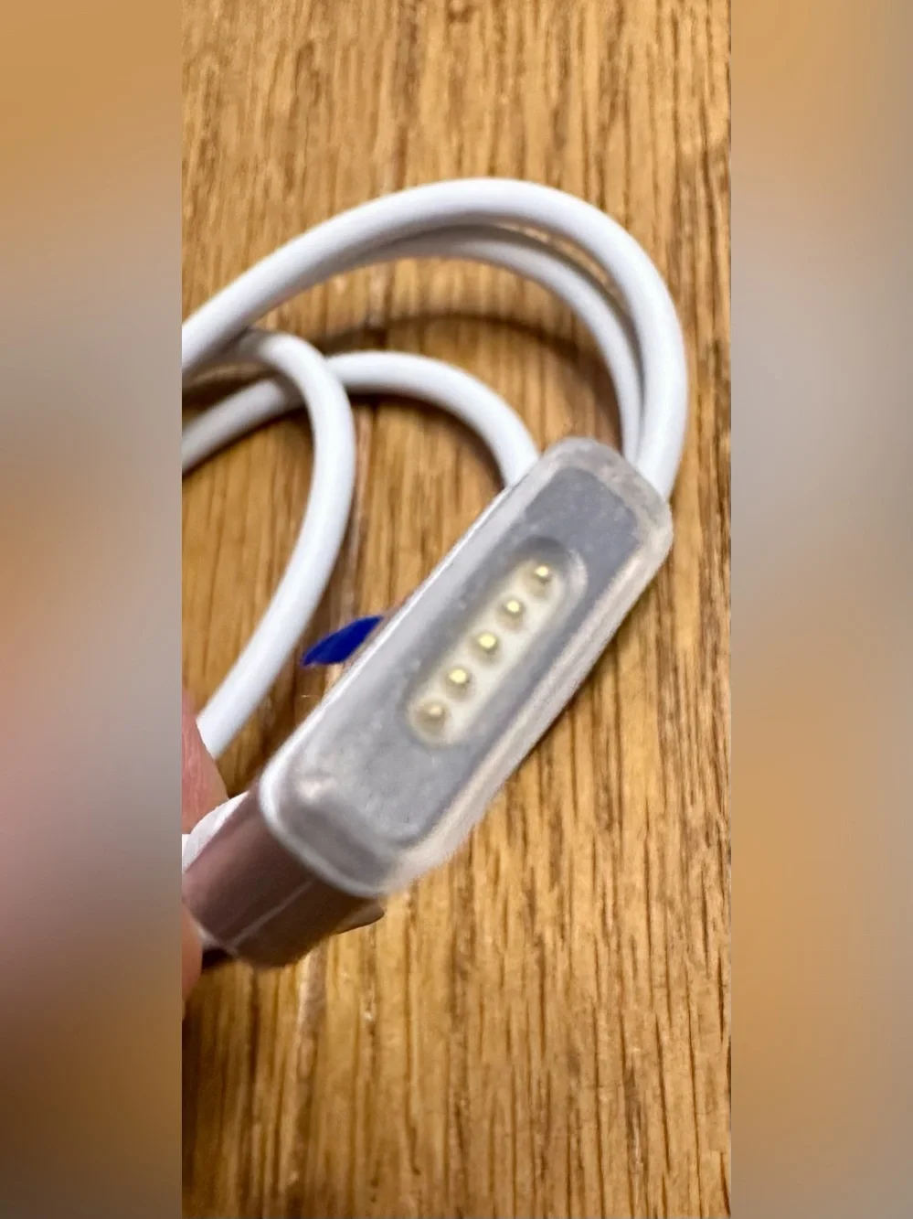 Apple White MagSafe Power Adapter with Detachable Cable
